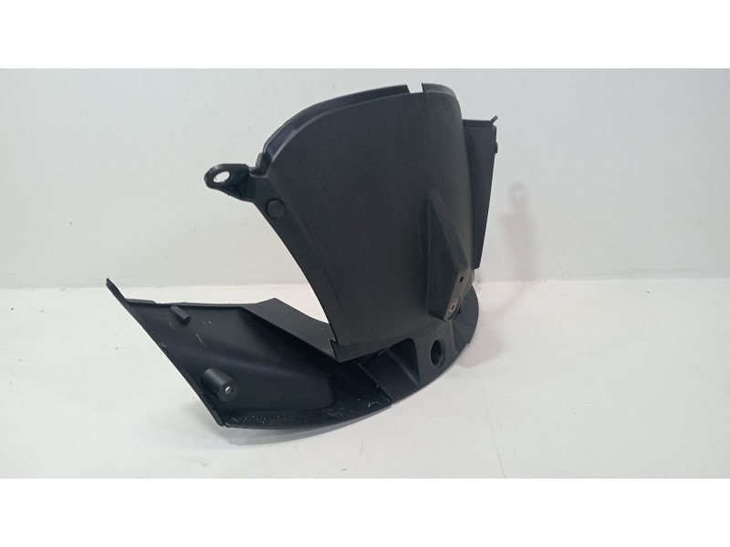 Recambio de moldura para piaggio x7 x7 125 (m62) referencia OEM IAM 654537  