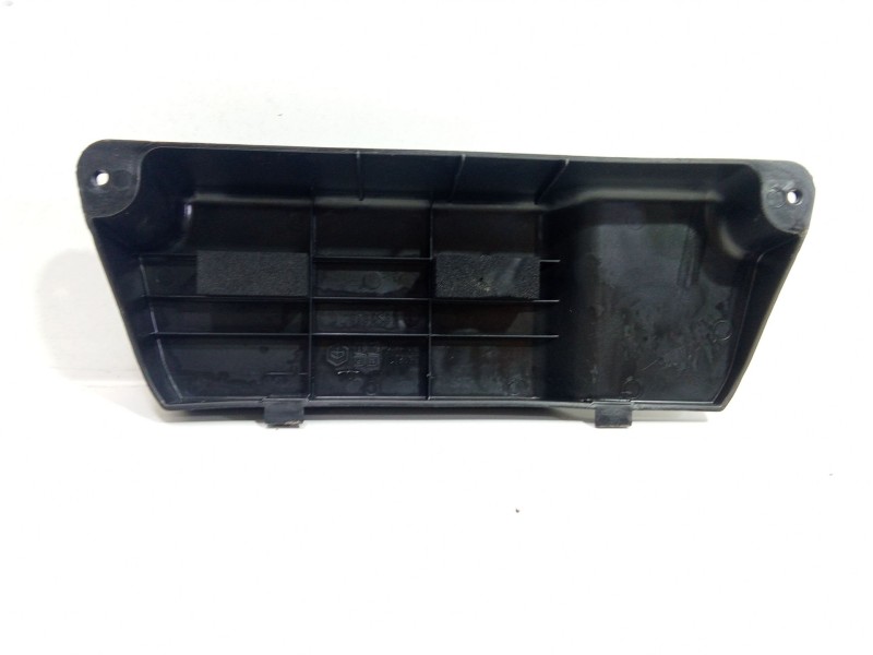 Recambio de moldura para piaggio x7 x7 125 (m62) referencia OEM IAM 653827  