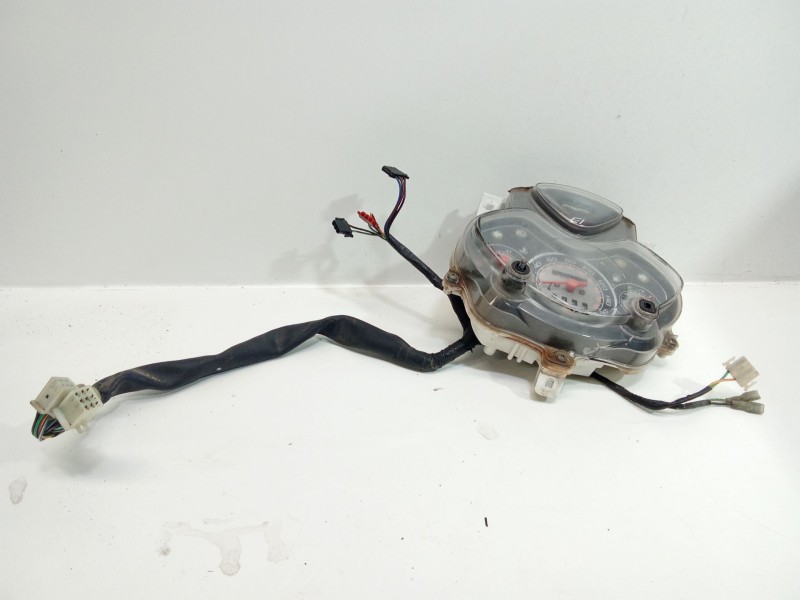 Recambio de cuadro instrumentos para honda ps ps 125i (jf17) referencia OEM IAM PS PS 125i (JF17) 2006 - 2011 125.0 14CV  