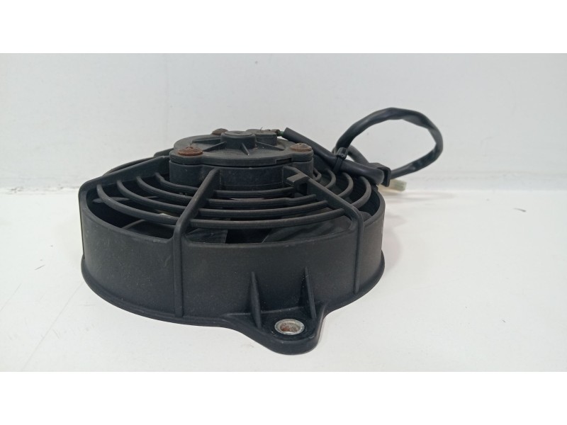 Recambio de electroventilador para honda ps ps 125i (jf17) referencia OEM IAM 022749  
