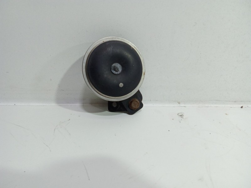 Recambio de claxon para yamaha nmax nmax 125 (sec7, se97) referencia OEM IAM NMAX NMAX 125 (SEC7 SE97) 2015 - 0 125.0 12CV 0  