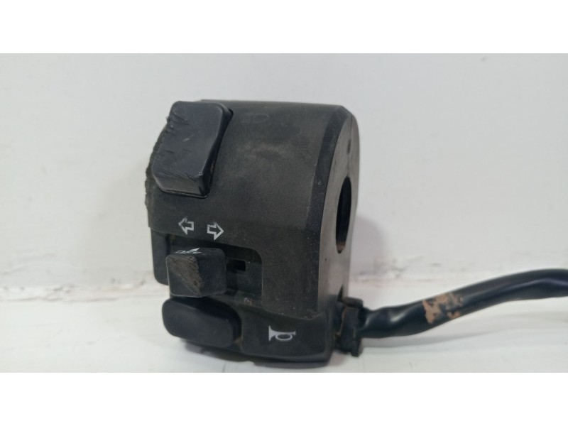 Recambio de mando luces para yamaha nmax nmax 125 (sec7, se97) referencia OEM IAM NMAX NMAX 125 (SEC7 SE97) 2015 - 0  