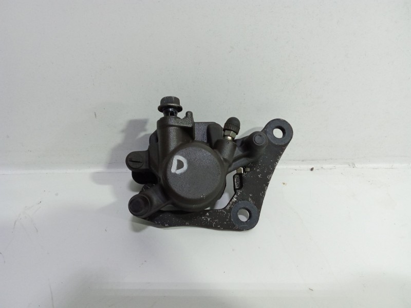 Recambio de pinza freno delantera izquierda para yamaha nmax nmax 125 (sec7, se97) referencia OEM IAM NMAX NMAX 125 (SEC7 SE97) 