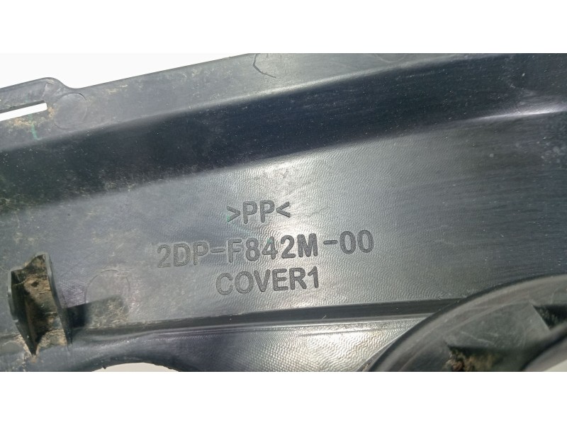 Recambio de moldura para yamaha nmax nmax 125 (sec7, se97) referencia OEM IAM 2DPF842M  