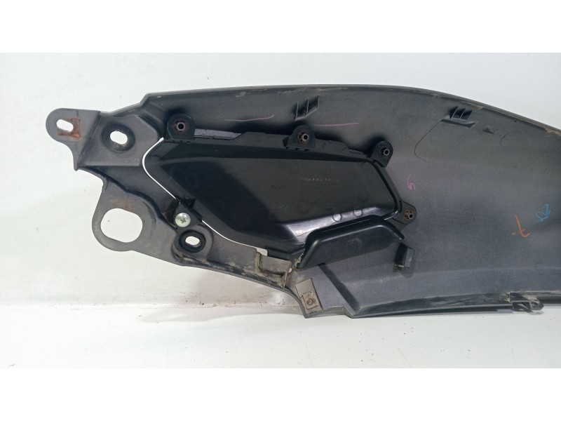 Recambio de moldura para yamaha nmax nmax 125 (sec7, se97) referencia OEM IAM 2DPF172100  