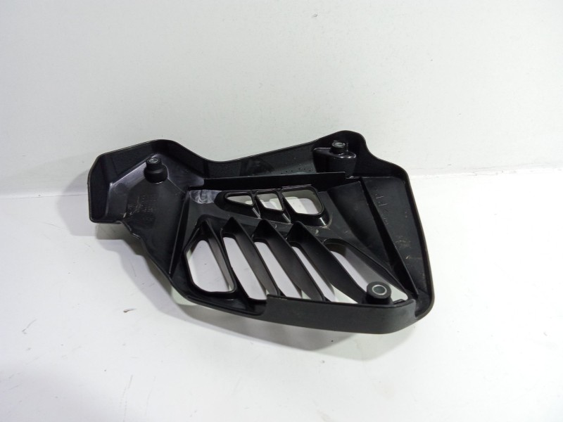 Recambio de moldura para yamaha nmax nmax 125 (sec7, se97) referencia OEM IAM NMAX NMAX 125 (SEC7 SE97) 2015 - 0 125.0 12CV 0  