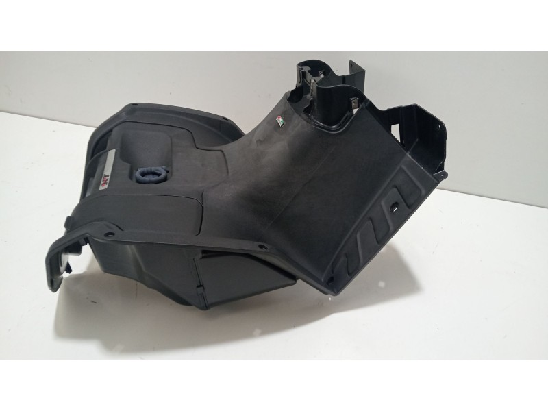 Recambio de moldura para yamaha nmax nmax 125 (sec7, se97) referencia OEM IAM 656134  