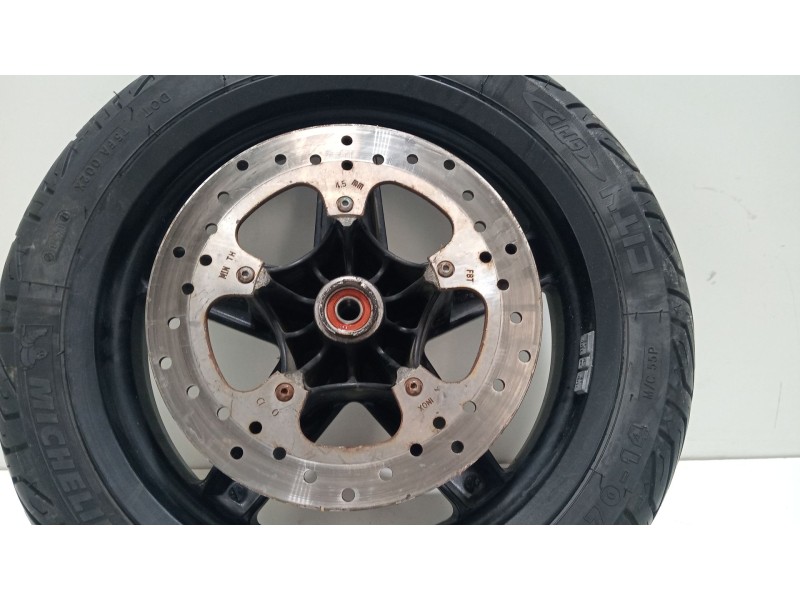 Recambio de llanta para piaggio x7 x7 125 (m62) referencia OEM IAM   