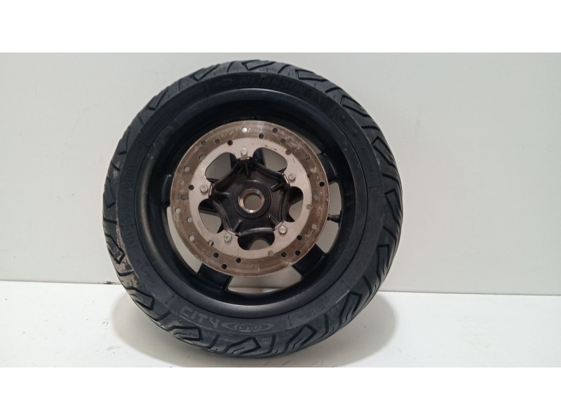 Recambio de llanta para piaggio x7 x7 125 (m62) referencia OEM IAM NMAX NMAX 125 (SEC7 SE97) 2015 -  