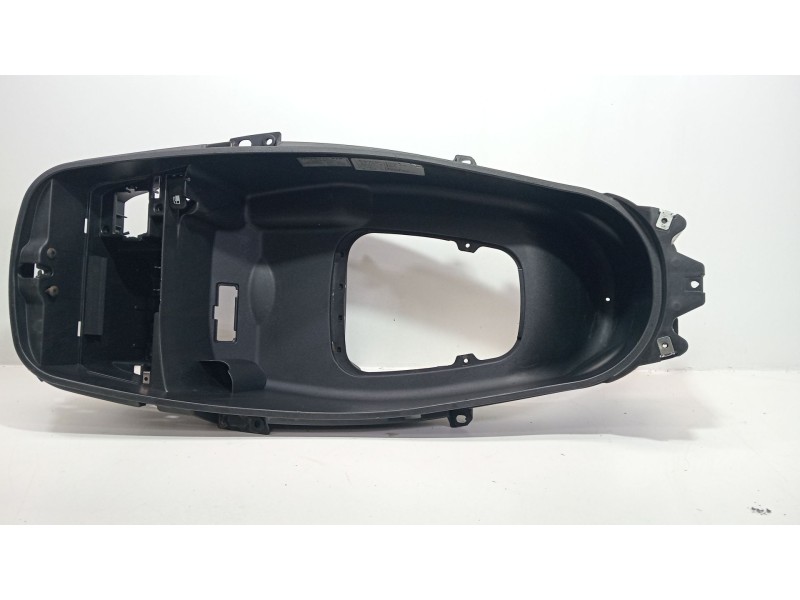 Recambio de moldura para piaggio x7 x7 125 (m62) referencia OEM IAM X7 X7 125 (M62) 2008 - 2012  