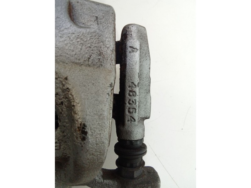 Recambio de pinza freno delantera izquierda para bmw 2 active tourer (f45) 218 d referencia OEM IAM 48354  