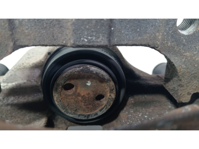 Recambio de pinza freno trasera derecha para renault laguna grandtour iii 2009 referencia OEM IAM LAGUNA GRANDTOUR III 2009  