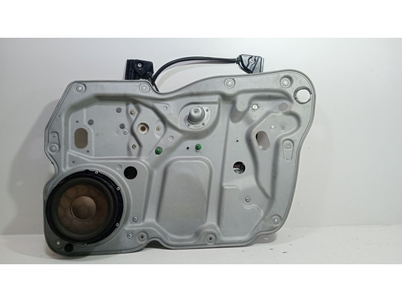 Recambio de elevalunas delantero derecho para volkswagen caddy ka/kb (2k) ecofuel kombi referencia OEM IAM 1T0837756  