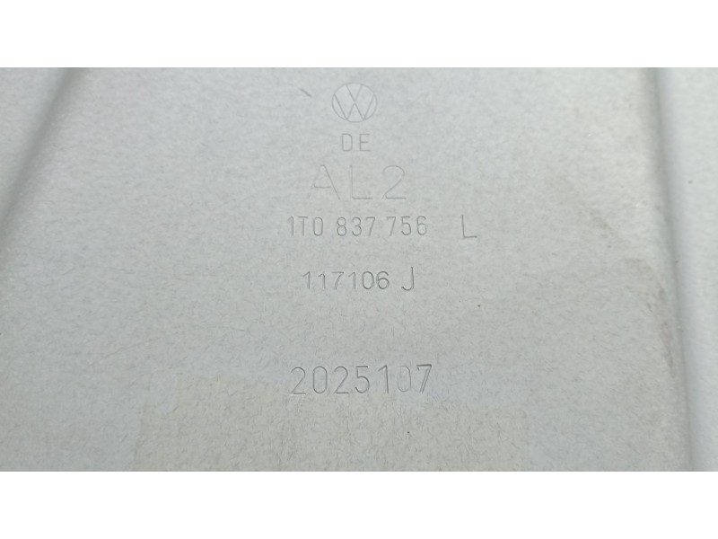 Recambio de elevalunas delantero derecho para volkswagen caddy ka/kb (2k) ecofuel kombi referencia OEM IAM 1T0837756  