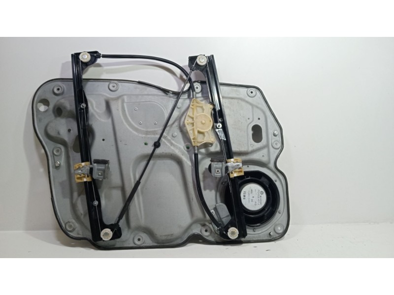 Recambio de elevalunas delantero derecho para volkswagen caddy ka/kb (2k) ecofuel kombi referencia OEM IAM 1T0837756  