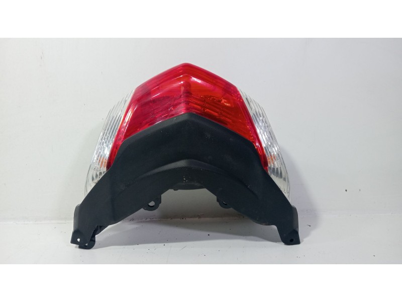 Recambio de piloto trasero central para yamaha nmax nmax 125 (sec7, se97) referencia OEM IAM NMAX NMAX 125 (SEC7 SE97) 2015 - 0 