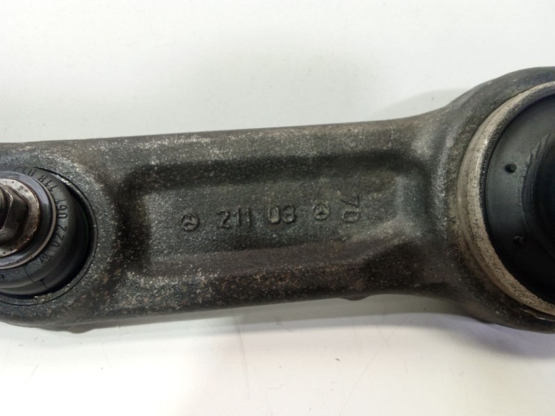 Recambio de brazo suspension inferior delantero derecho para mercedes-benz clase e (w211) e 220 cdi (211.006) referencia OEM IAM