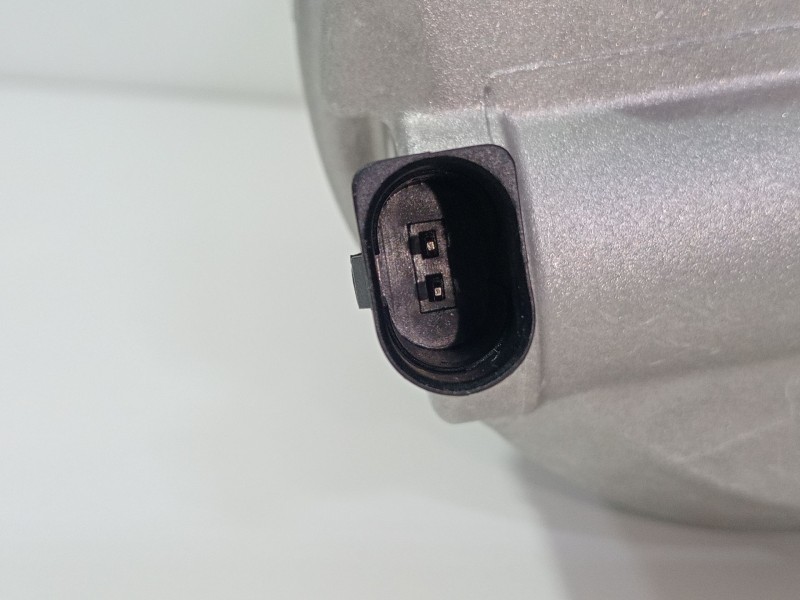 Recambio de compresor aire acondicionado para volkswagen golf v (1k1) 2.0 tdi 16v referencia OEM IAM 1K0820808B   Recambio de compresor aire acondicionado para volkswagen golf v (1k1) 2.0 tdi 16v referencia OEM IAM 1K0820808B