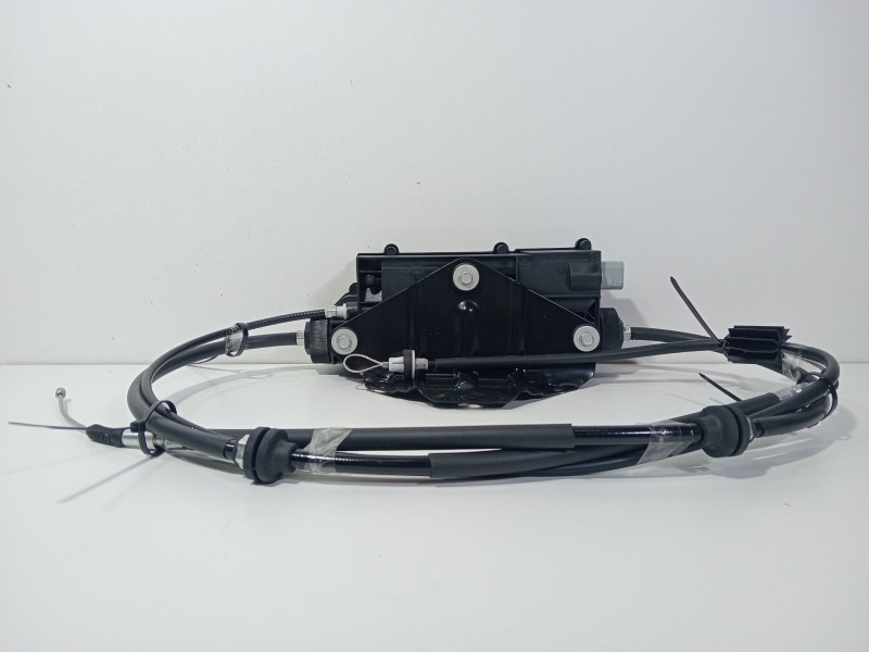 Recambio de freno de mano electrico para audi a6 avant (4f2) referencia OEM IAM 4F0260805AD  