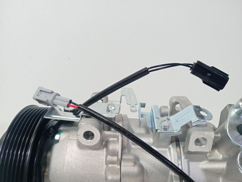 Recambio de compresor aire acondicionado para renault megane cc (ez0/1_) 1.5 dci (ez09, ez1g, ez0d, ez14) referencia OEM IAM 926