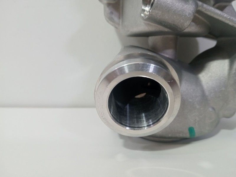 Recambio de valvula egr para citroën c4 picasso exclusive referencia OEM IAM 9685640480  