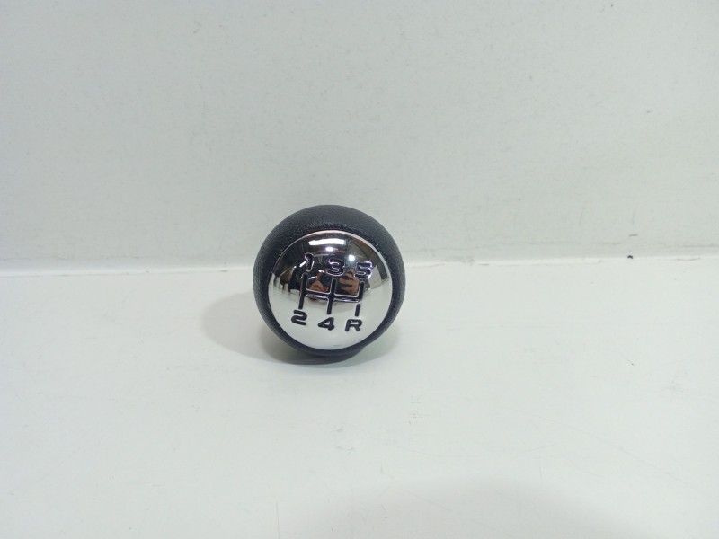 Recambio de pomo palanca cambio para citroën c3 ii (sc_) 1.1 i referencia OEM IAM 2403K0  