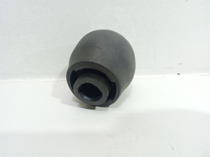 Recambio de pomo palanca cambio para renault megane i (ba0/1_) 2.0 referencia OEM IAM 328656509R  