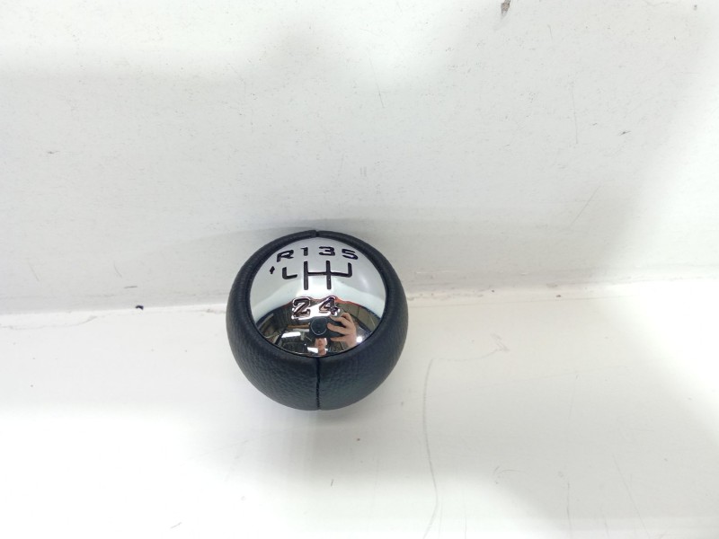 Recambio de pomo palanca cambio para citroën c3 picasso (sh_) 1.2 thp 110 referencia OEM IAM 2403Z5  