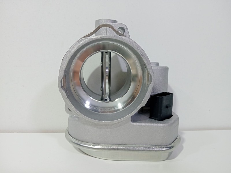Recambio de caja mariposa para audi a3 (8p) 2.0 16v tdi referencia OEM IAM 038128063M  