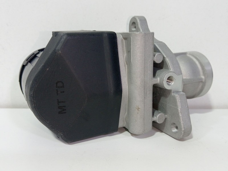 Recambio de valvula egr para bmw serie 1 berlina (e81/e87) 118d referencia OEM IAM 780544703  