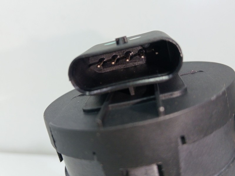 Recambio de valvula egr para bmw serie 1 berlina (e81/e87) 118d referencia OEM IAM 780544703  