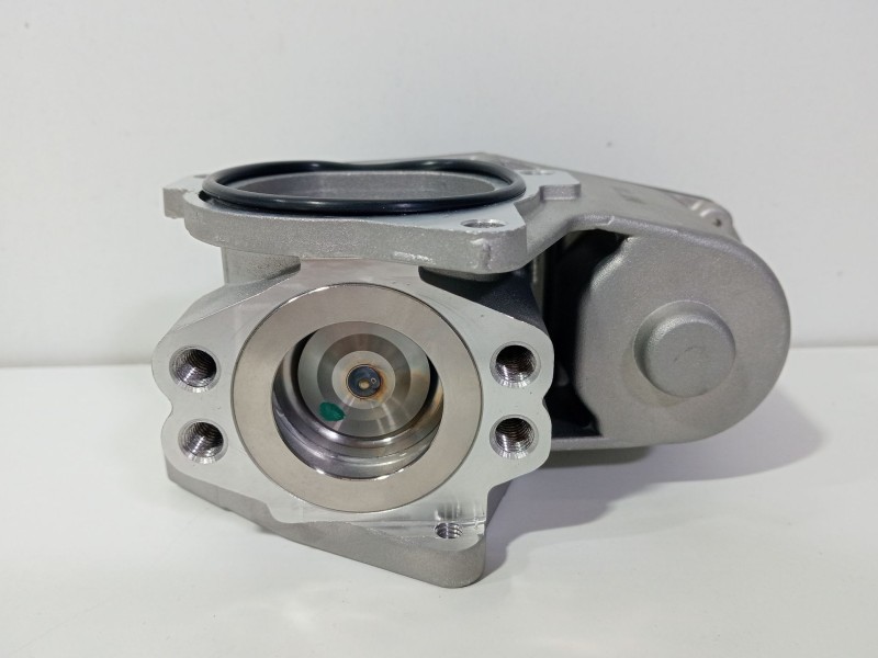 Recambio de valvula egr para audi a5 coupe (8t) 2.0 tdi referencia OEM IAM 03L131501G  