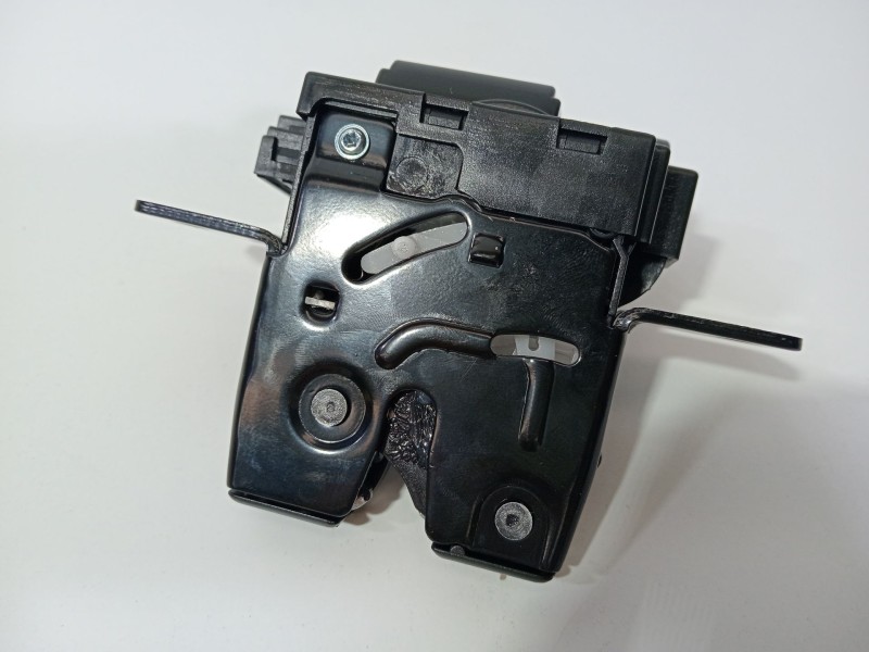 Recambio de cerradura maletero / porton para renault megane ii (bm0/1_, cm0/1_) 2.0 16v (bm0u, cm0u) referencia OEM IAM 82000762