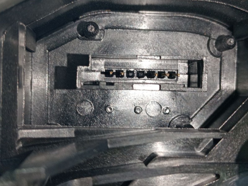Recambio de cerradura puerta trasera derecha para bmw serie 1 berlina (e81/e87) referencia OEM IAM 51227229460   Recambio de cerradura puerta trasera derecha para bmw serie 1 berlina (e81/e87) referencia OEM IAM 51227229460