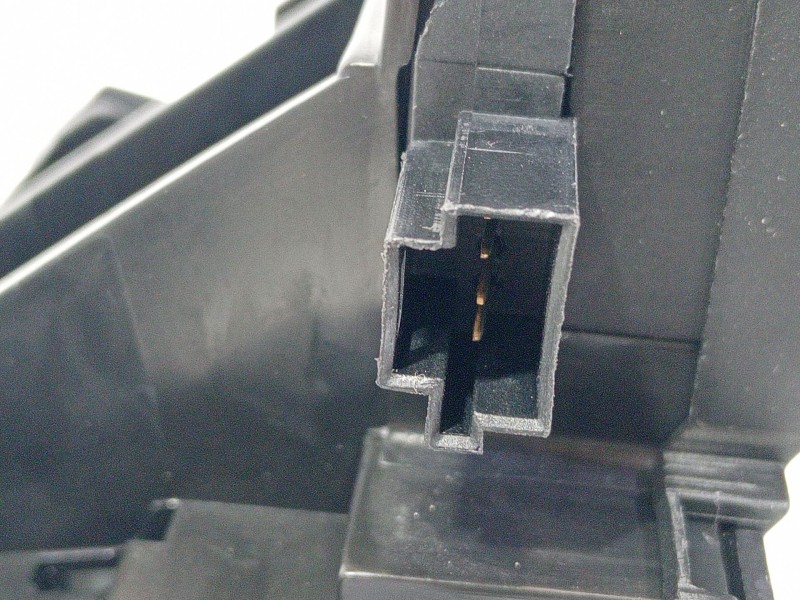 Recambio de cerradura maletero / porton para mercedes-benz clase c (w203) c 220 cdi (203.006) referencia OEM IAM A1717500085  