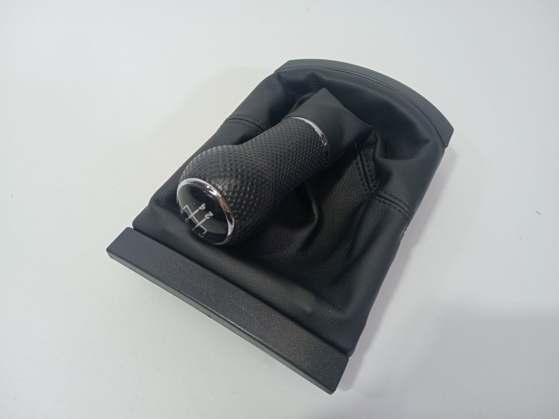 Recambio de pomo palanca cambio para seat ibiza (6l1) 1.4 16v referencia OEM IAM Seat Ibiza 5 velocidades  