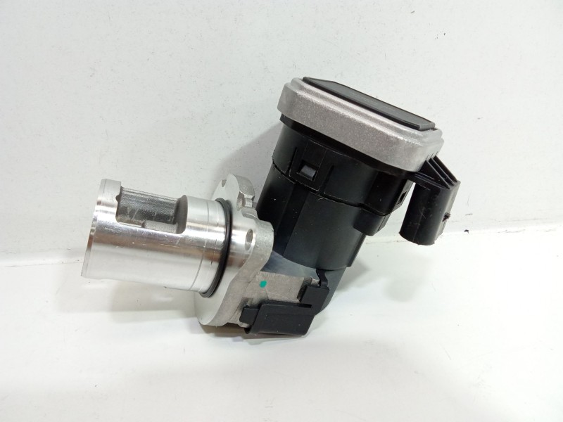 Recambio de valvula egr para mercedes-benz clase c (w203) c 200 cdi (203.004) referencia OEM IAM A6461400760  