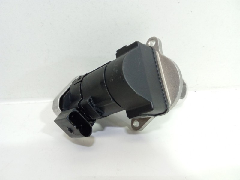 Recambio de valvula egr para mercedes-benz clase c (w203) c 200 cdi (203.004) referencia OEM IAM A6461400760  