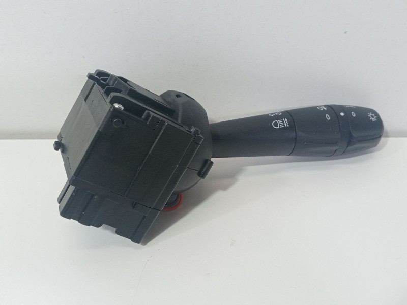 Recambio de mando luces para dacia duster (hs_) 1.5 dci (hsmc) referencia OEM IAM PALANCA LUCES DACIA EPERE001 255400337R 820116