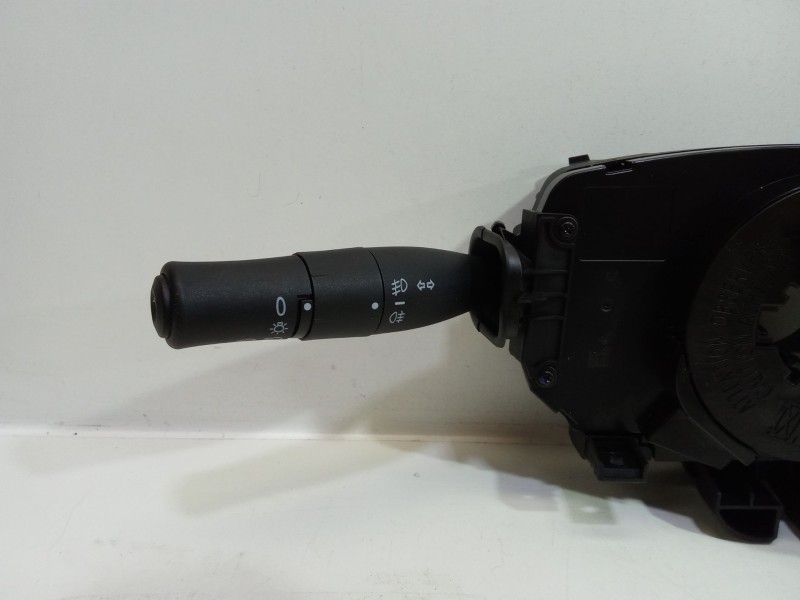Recambio de mando multifuncion para renault megane ii hatchback van (km0/2_) 1.5 dci referencia OEM IAM 8200216465  