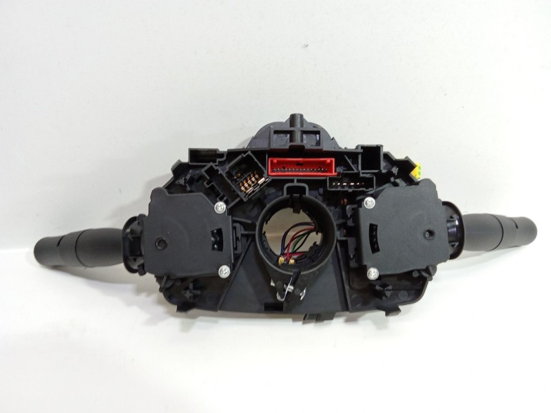 Recambio de mando multifuncion para renault megane ii hatchback van (km0/2_) 1.5 dci referencia OEM IAM 8200216465  