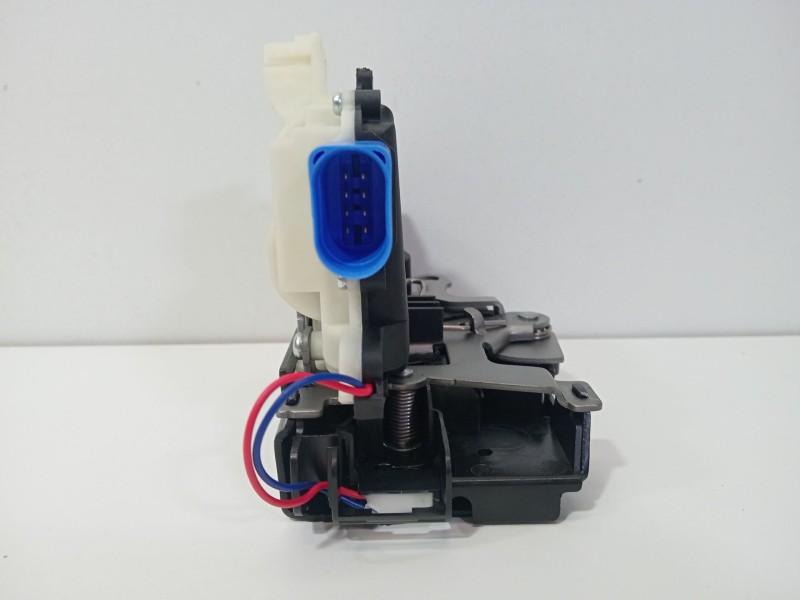 Recambio de cerradura puerta delantera izquierda para seat ibiza (6l1) 1.4 tdi referencia OEM IAM 5J1837015  