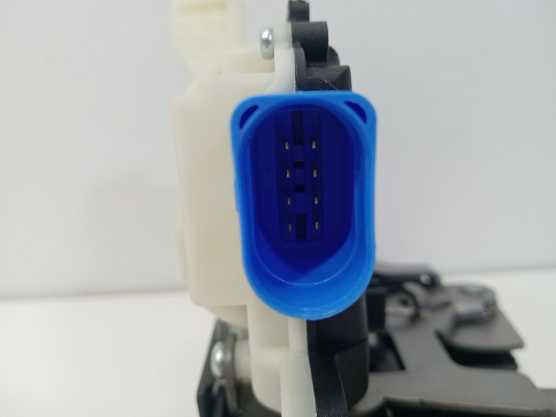 Recambio de cerradura puerta delantera izquierda para seat ibiza (6l1) 1.4 tdi referencia OEM IAM 5J1837015  