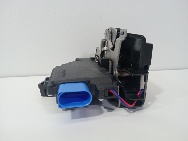 Recambio de cerradura puerta delantera izquierda para volkswagen golf v (1k1) 1.4 tsi referencia OEM IAM 3D1837015  