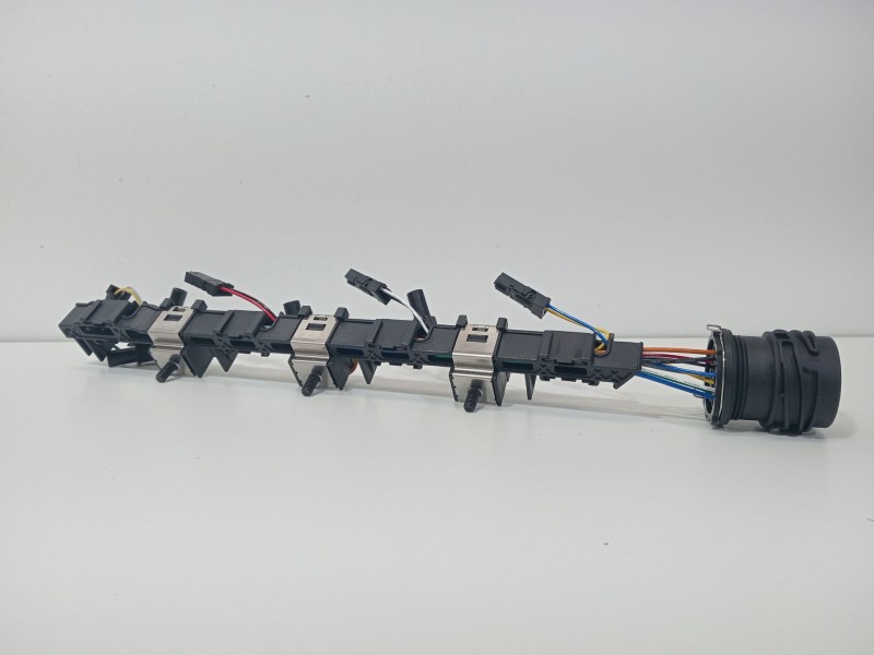Recambio de cableado de inyectores para seat leon (1p1) 2.0 tdi referencia OEM IAM 03G971033  