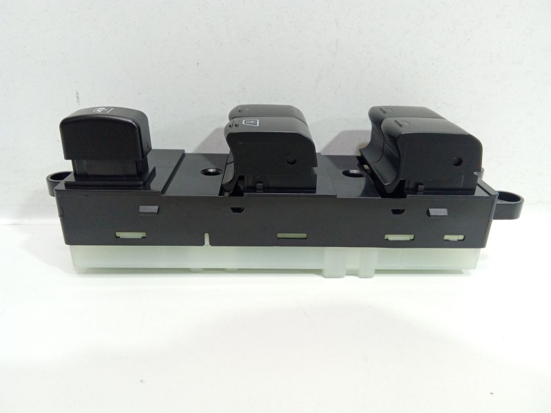 Recambio de mando elevalunas delantero izquierdo para nissan qashqai (j10) 1.5 turbodiesel cat referencia OEM IAM 25401JD001   Recambio de mando elevalunas delantero izquierdo para nissan qashqai (j10) 1.5 turbodiesel cat referencia OEM IAM 25401JD001