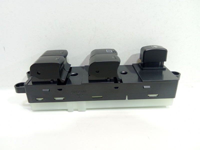 Recambio de mando elevalunas delantero izquierdo para nissan qashqai (j10) 1.5 turbodiesel cat referencia OEM IAM 25401JD001   Recambio de mando elevalunas delantero izquierdo para nissan qashqai (j10) 1.5 turbodiesel cat referencia OEM IAM 25401JD001