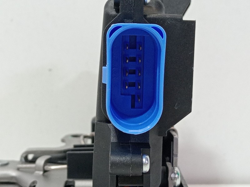 Recambio de cerradura puerta delantera derecha para volkswagen golf v (1k1) 1.4 tsi referencia OEM IAM 3D1837016S  