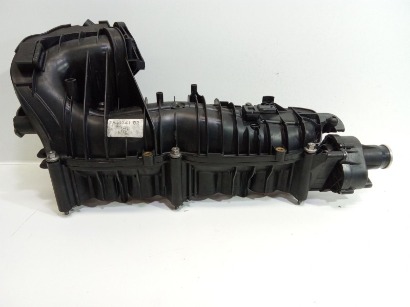 Recambio de colector admision para bmw serie 1 berlina (e81/e87) 2.0 turbodiesel cat referencia OEM IAM 781074102  