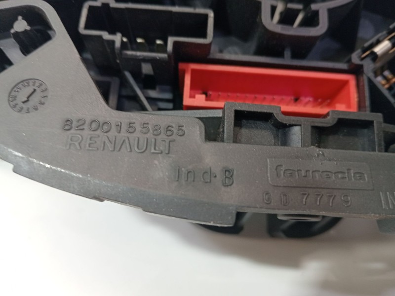 Recambio de mando multifuncion para renault megane ii (bm0/1_, cm0/1_) 1.4 16v (bm0b, cm0b) referencia OEM IAM 8200155865  